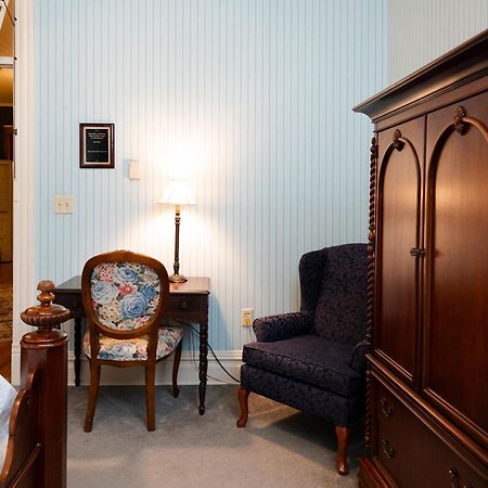 Captain Henderson House Hotel Arkadelphia Bilik gambar