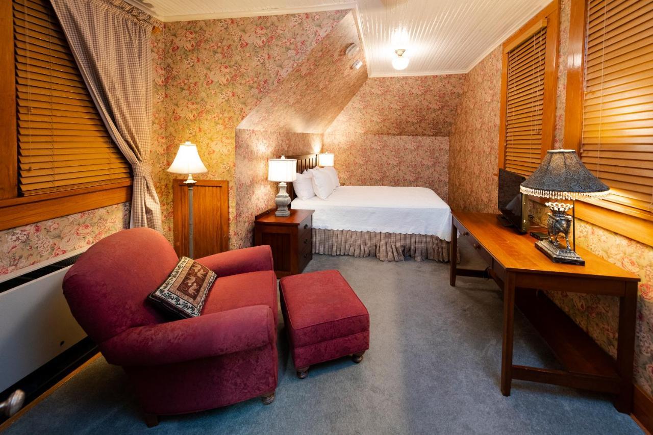 Captain Henderson House Hotel Arkadelphia Bilik gambar