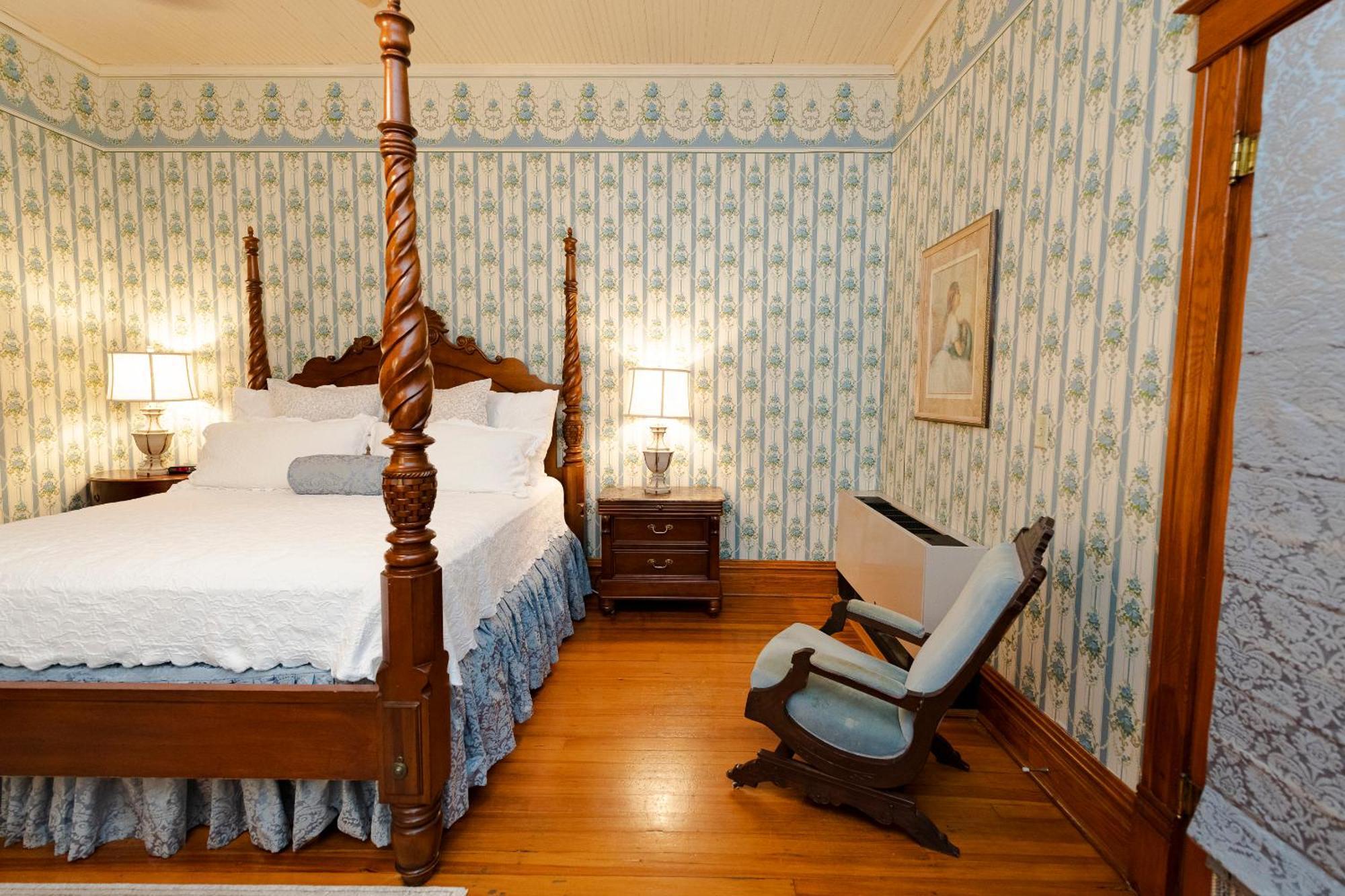 Captain Henderson House Hotel Arkadelphia Bilik gambar