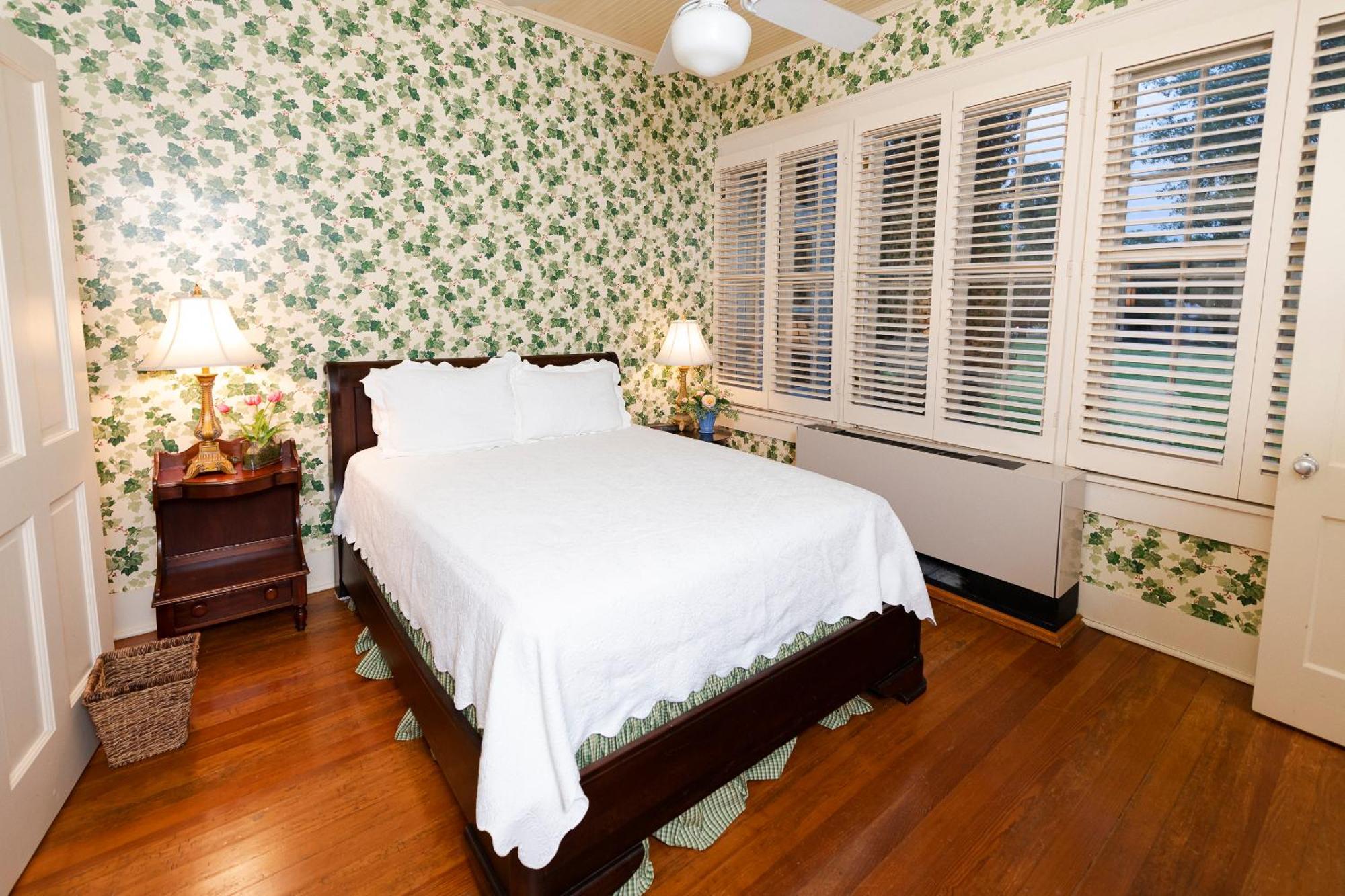 Captain Henderson House Hotel Arkadelphia Bilik gambar